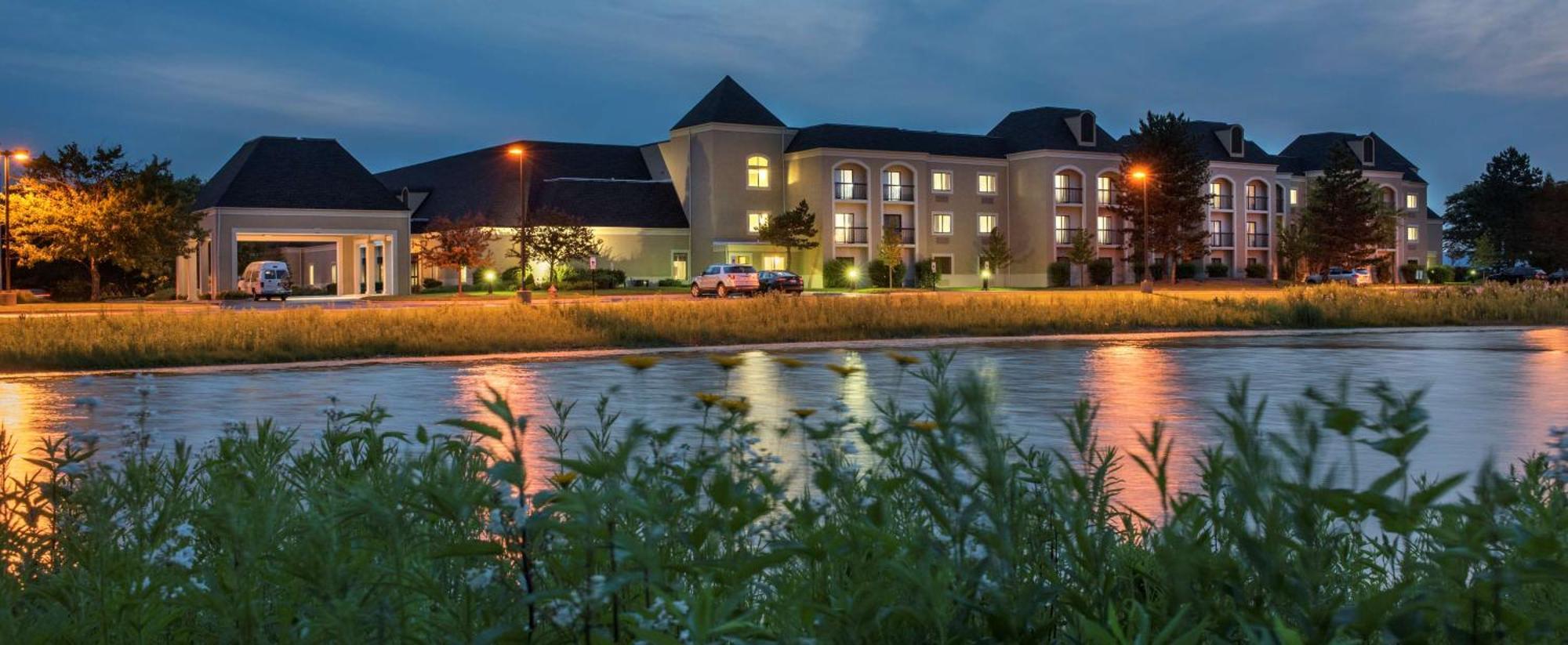 Doubletree By Hilton Hotel Chicago Wood Dale - Elk Grove Ngoại thất bức ảnh